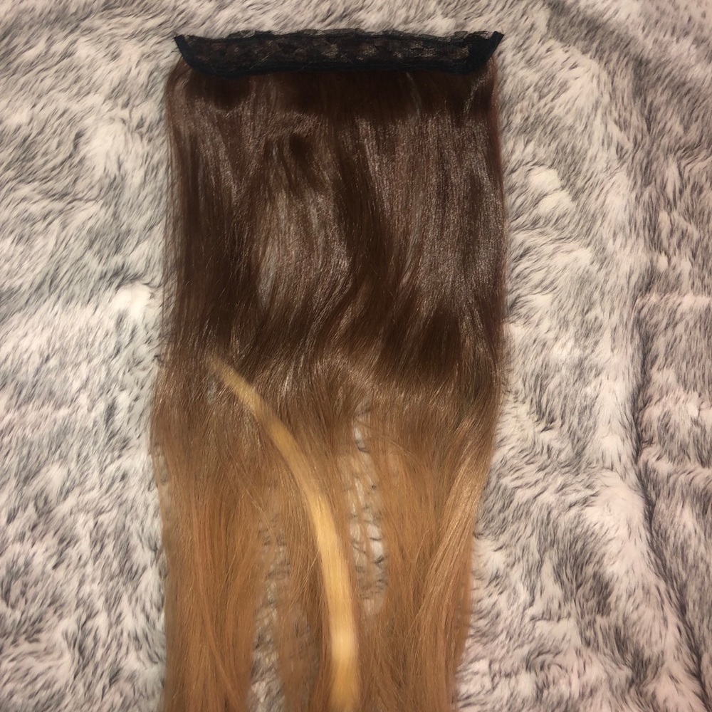 Hair Extensions - Picture 6 of 8